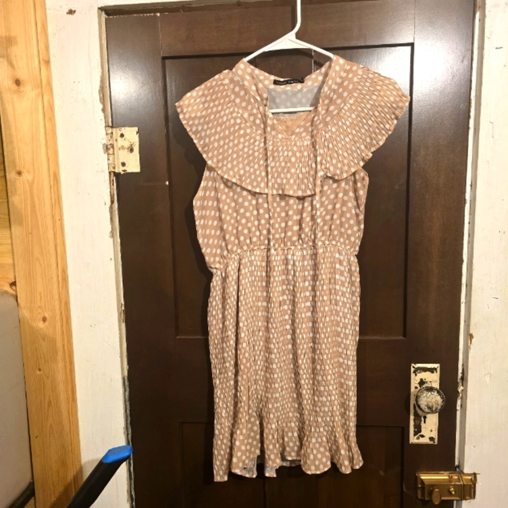Rosa's Mode Absolutely adorable polka dot tank dress